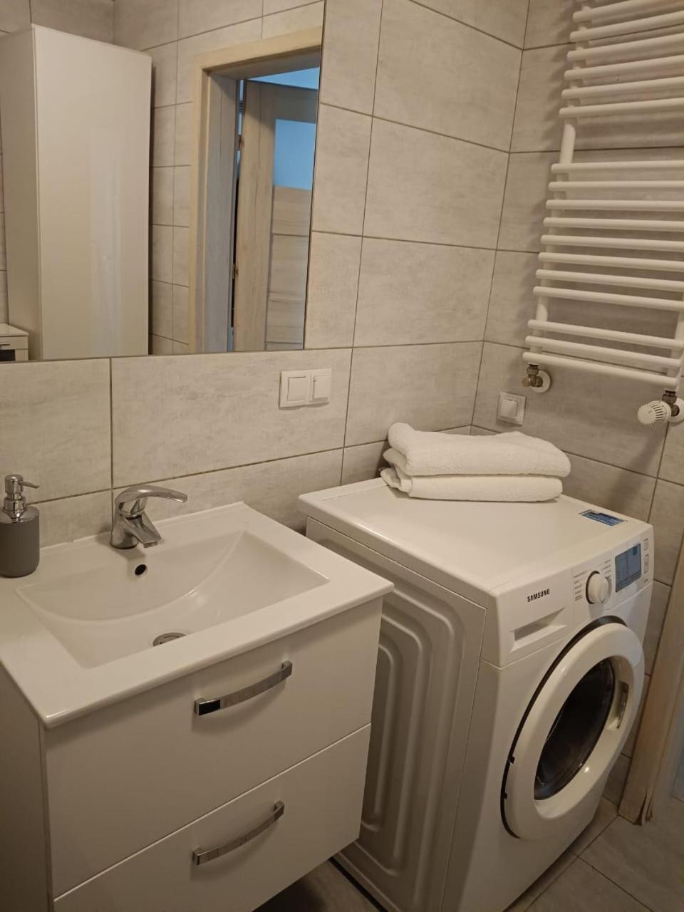 Nocznickiego 23 Metro Mlociny Apartament